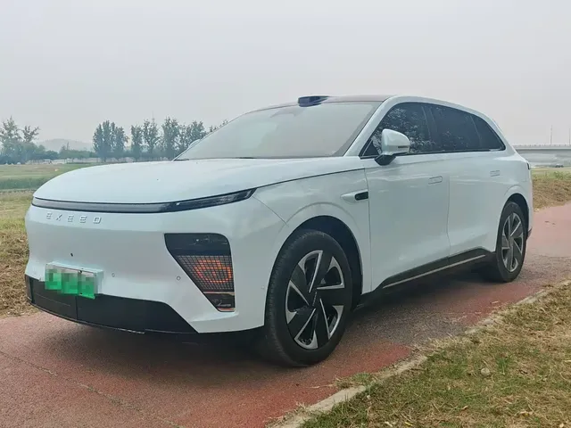 Exeed Exlantix ET 2024 Model Pure Electric 625 Pro Urban Smart Driving Edition