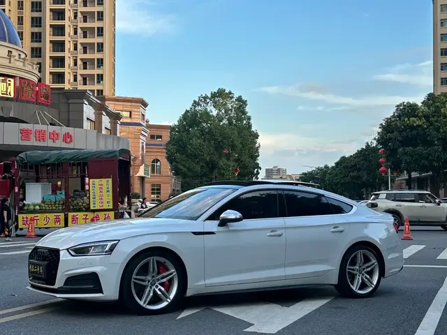 Audi A5 (Import) 2017 Sportback 45 TFSI quattro Sport