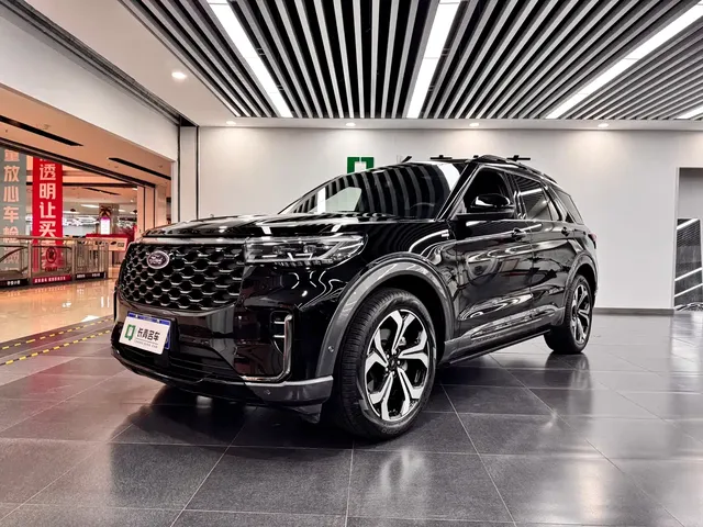 Ford Explorer 2024 2.3T EcoBoost AWD Titanium Edition 6-Seater