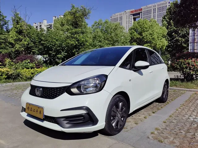 Honda Fit 2022 1.5L CVT Trend Sunroof Edition
