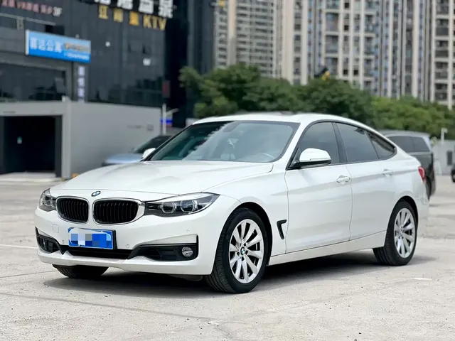 BMW 3 Series GT 2018 320i Fashion