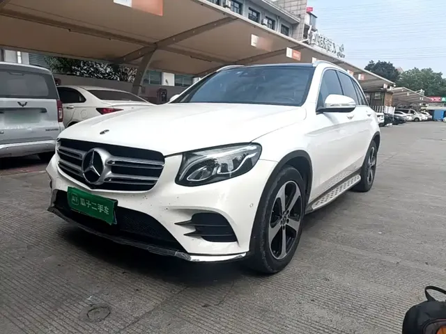 Mercedes-Benz GLC 2018 Facelift GLC 260 4MATIC Luxury