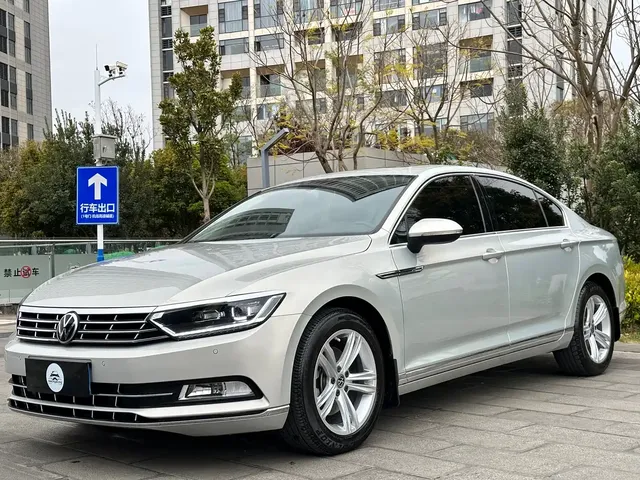 Volkswagen Magotan 2018 330TSI DSG Luxury
