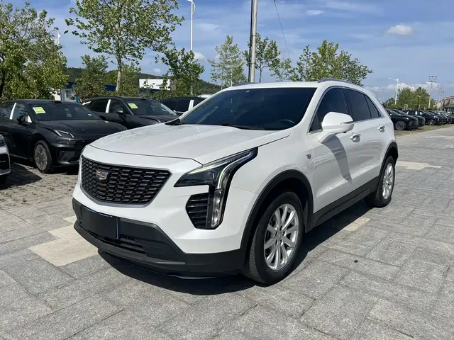 Cadillac XT4 2021 28T FWD Technology Edition