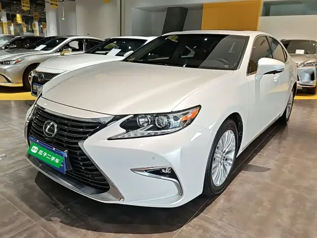 Lexus ES 2015 200 Elite Edition