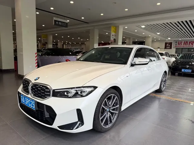 BMW 3 Series 2023 325Li M Sport Package