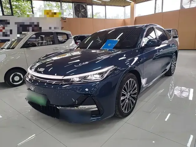 Geely Galaxy A7 2025 EM-i
