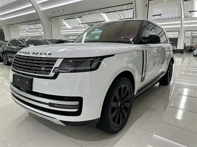 Land Rover Range Rover 2023 3.0 L6 400PS Golden Age Long Wheelbase