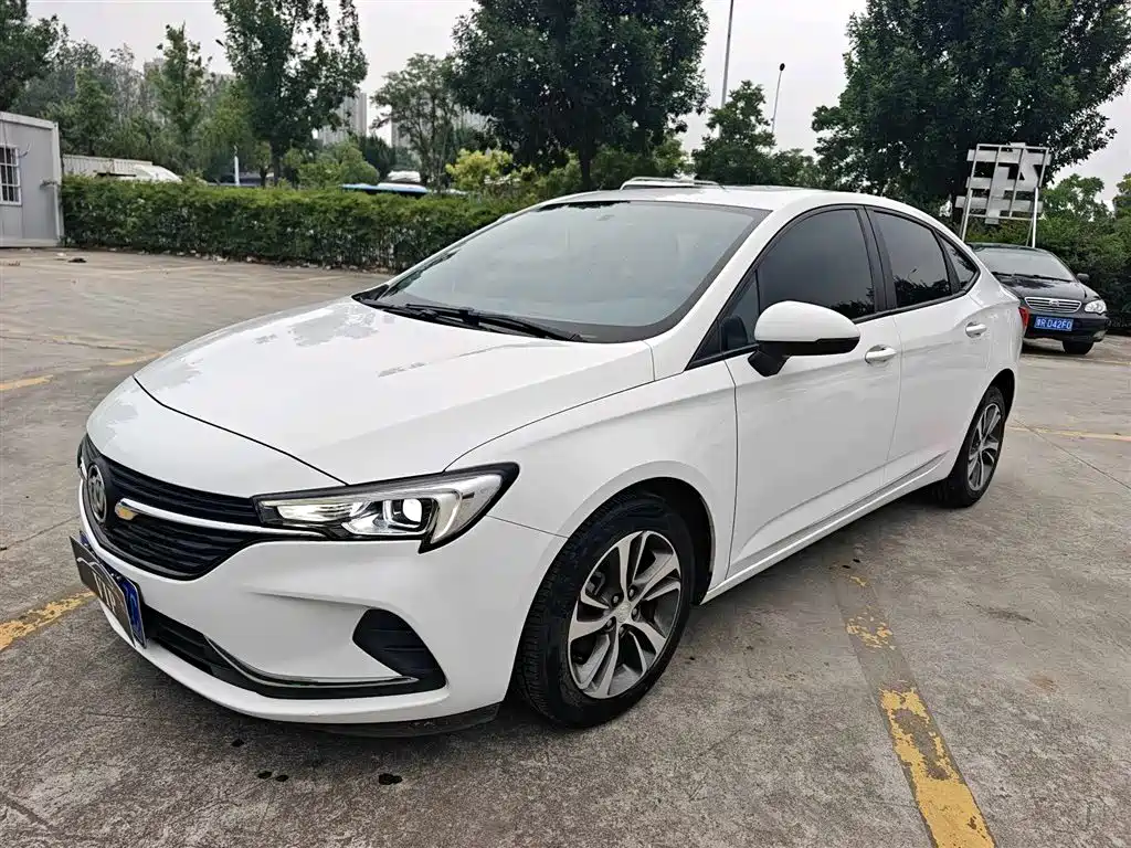 Buick Verano 2020 20T CVT Leading