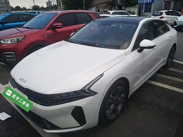 Kia K5 2025 1.5T Premium Edition