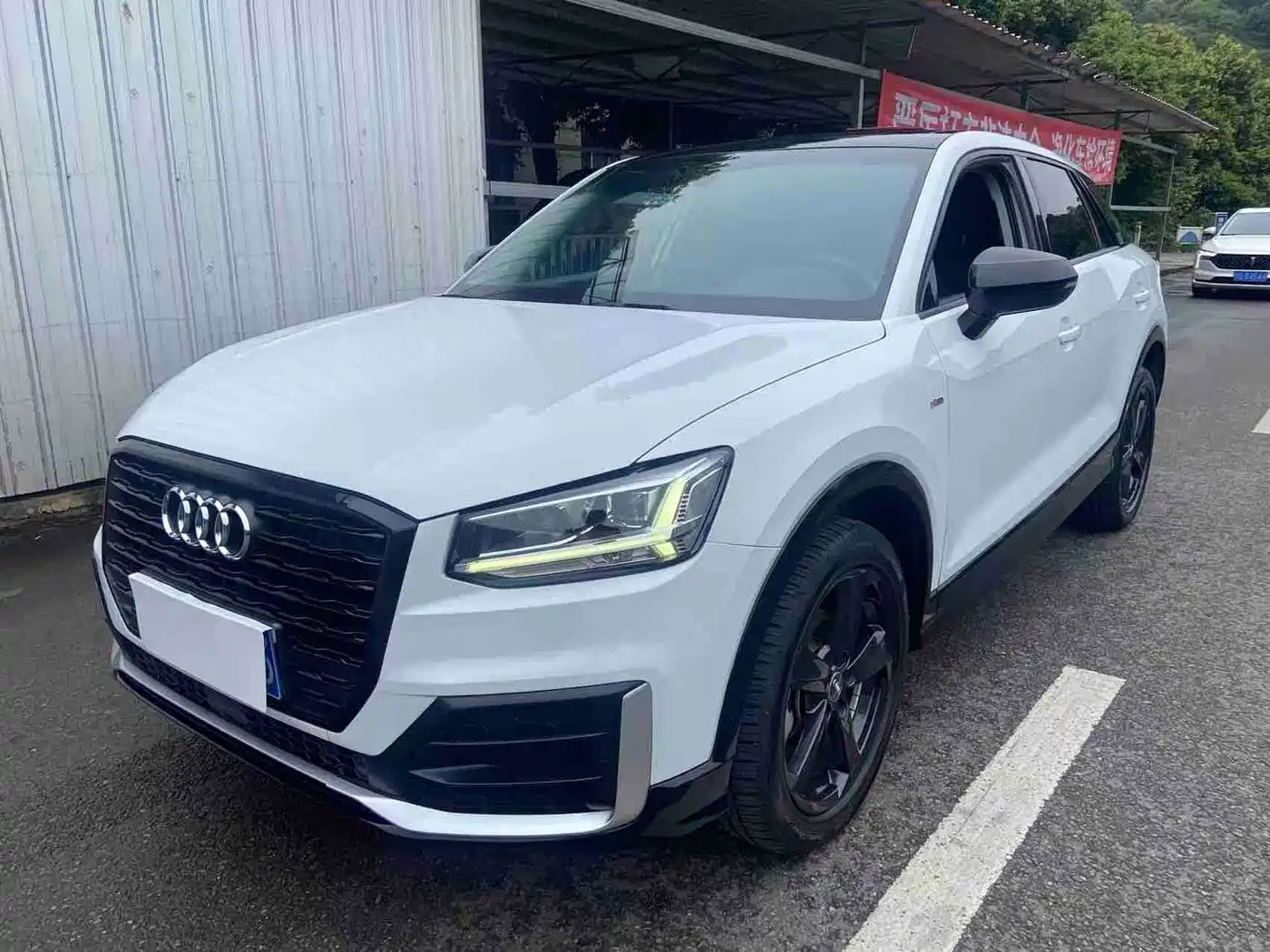 Audi Q2L 2020 35 TFSI Progressive Dynamic Model