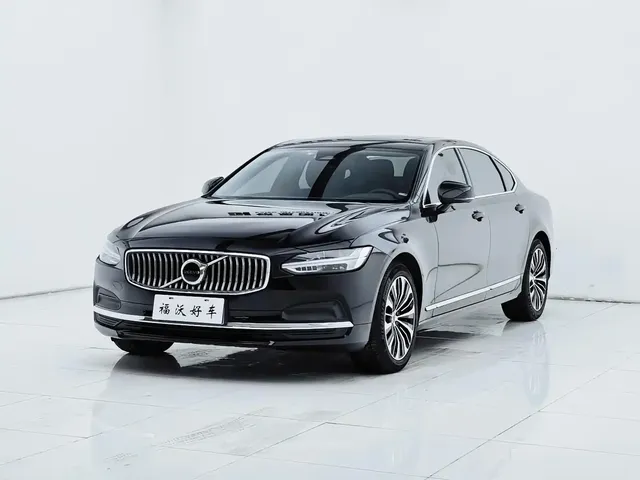 Volvo S90 2025 B5 Zhiyi Luxury Edition