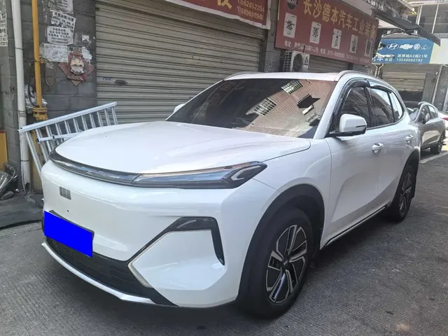 Geely Galaxy Starship 7 EM-i 2025 Model 120km Voyage+ Edition