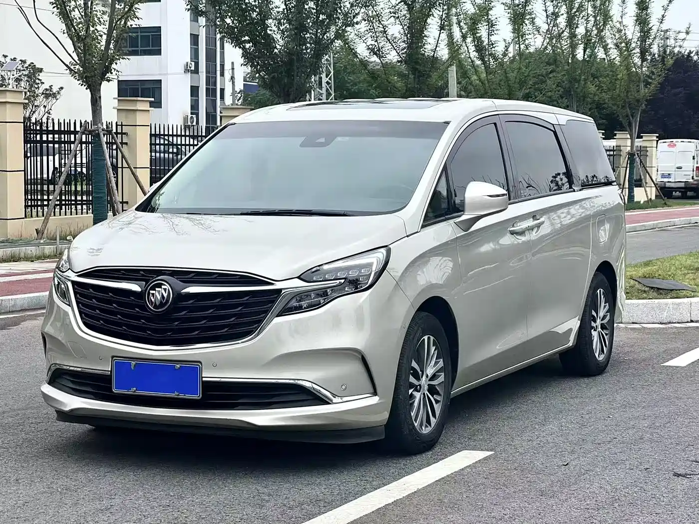 Buick GL8 2022 ES Landmark 653T Premium