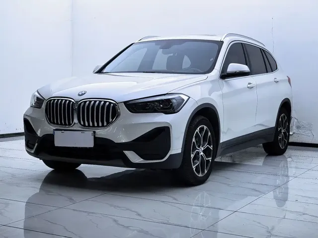 BMW X1 2022 sDrive25Li Leading