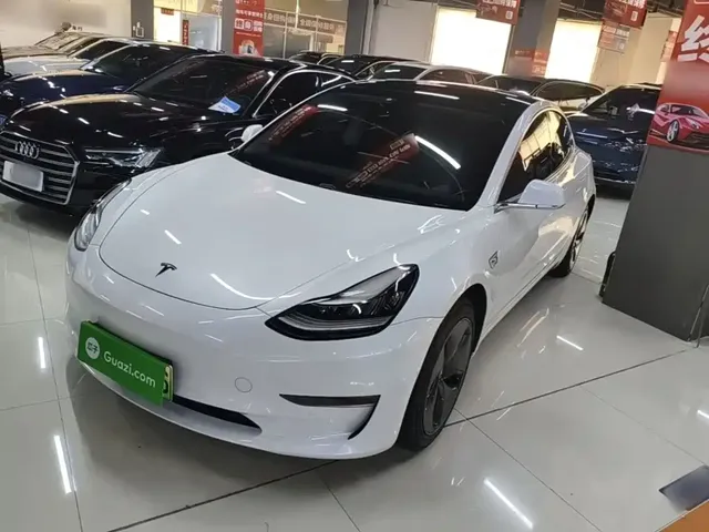 Tesla Model 3 2020 Facelift Long Range Rear-Wheel Drive