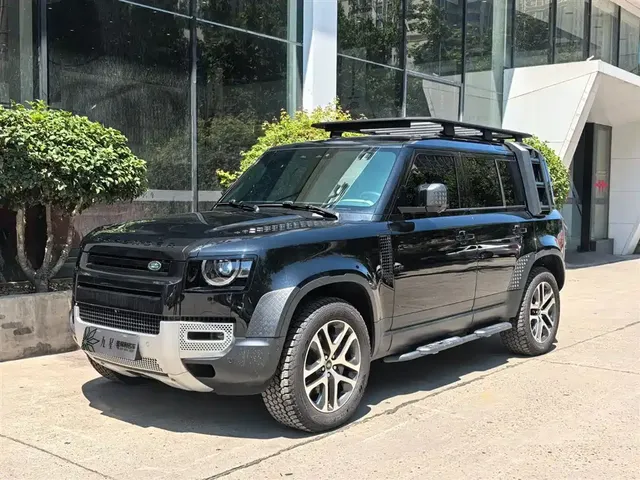 Land Rover Defender 2025 110 3.0T P400 Dark Special Edition
