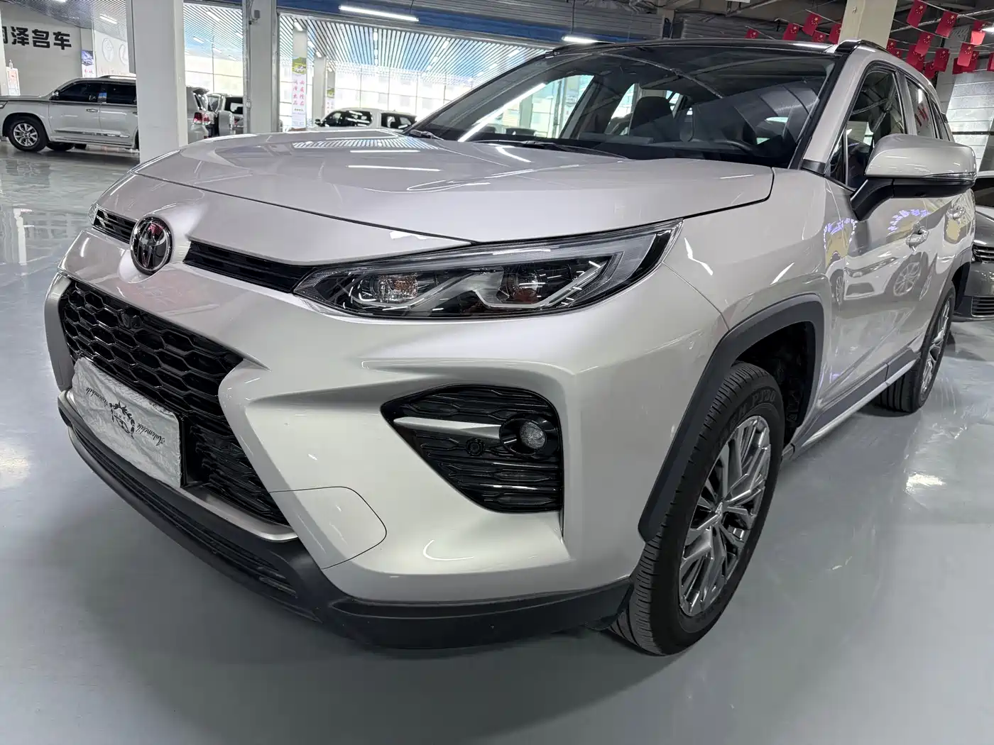 Toyota Wildlander 2023 2.0L CVT AWD Luxury PLUS