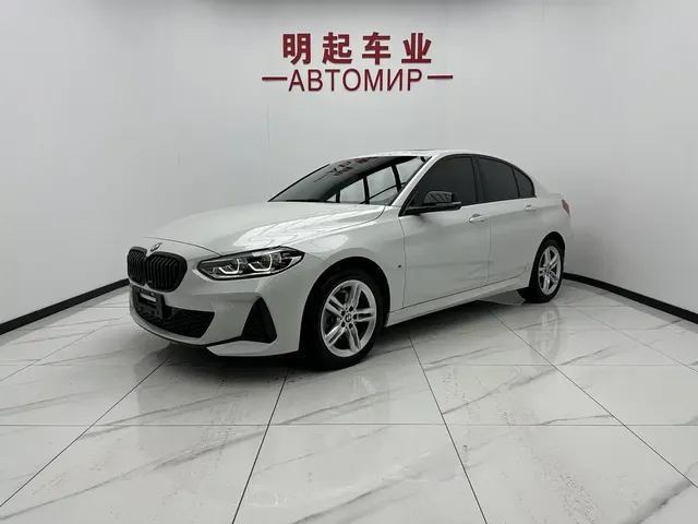 BMW 1 Series 2022 120i M Sport Shadow Edition
