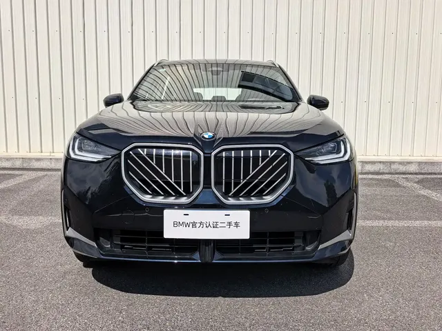 BMW X3 2025 xDrive25L Luxury Package