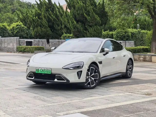 Xiaomi Auto Xiaomi SU7 2024 RWD Standard Founder's Edition