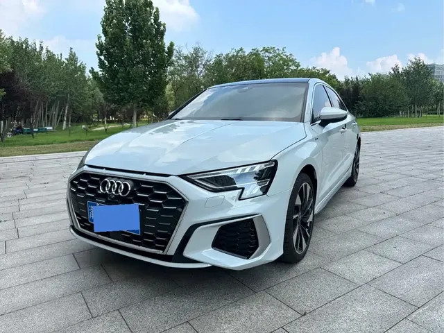 Audi A3 2024 Model A3L Limousine 35 TFSI Fashion Sport