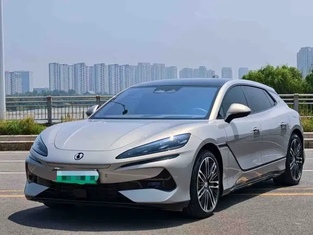 Denza Z9GT 2024 1100 AWD Ultra Edition