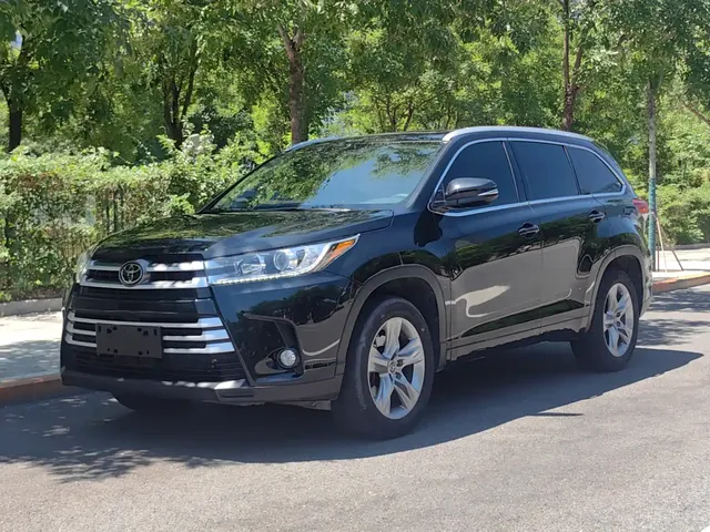 Toyota Highlander 2021 2.0T AWD Luxury 7-Seater
