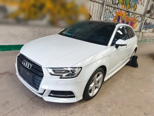 Audi A3 2018 30th Anniversary Sportback 35 TFSI Fashion
