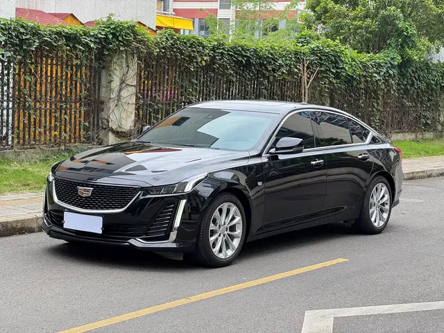 Cadillac CT5 2024 28T Luxury Model