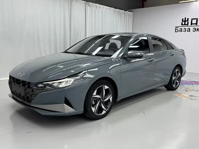 Hyundai Elantra 2022 240TGDi DCT LUX Premium Edition