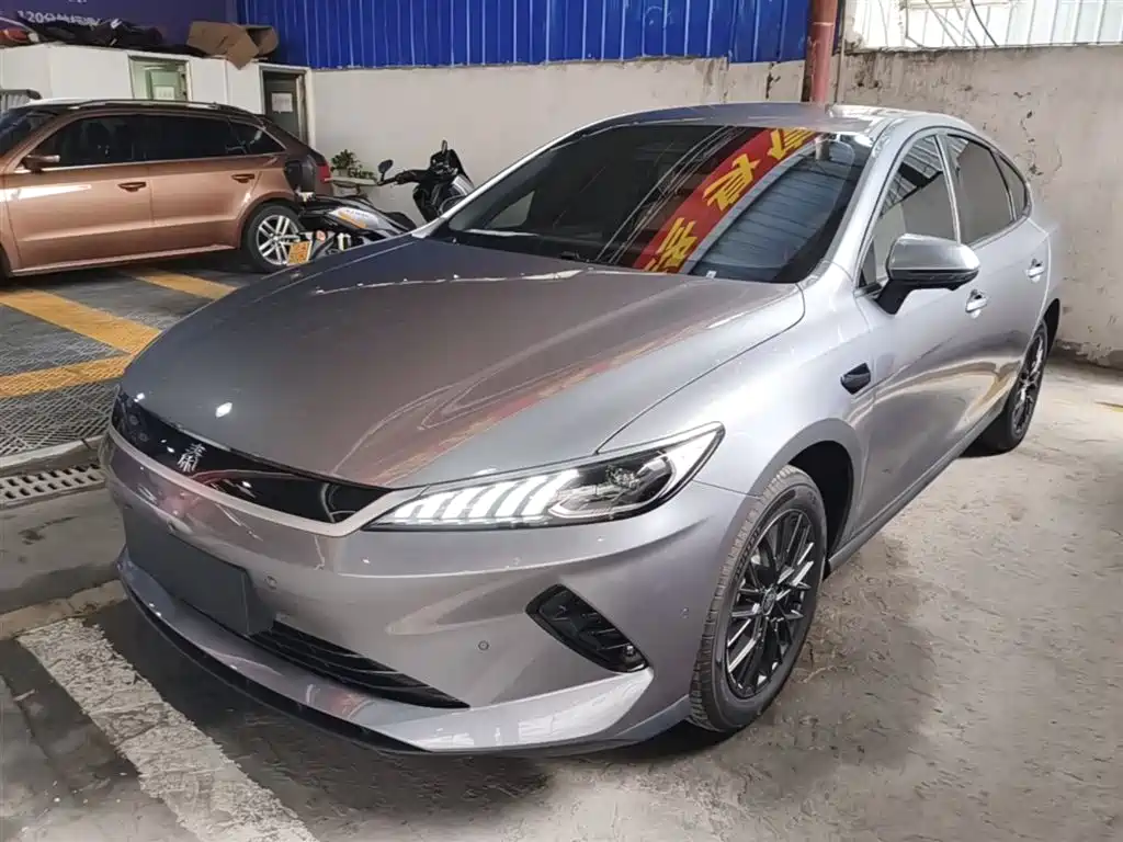 BYD Qin PLUS 2025 EV Smart Drive Edition 420KM Leading Type