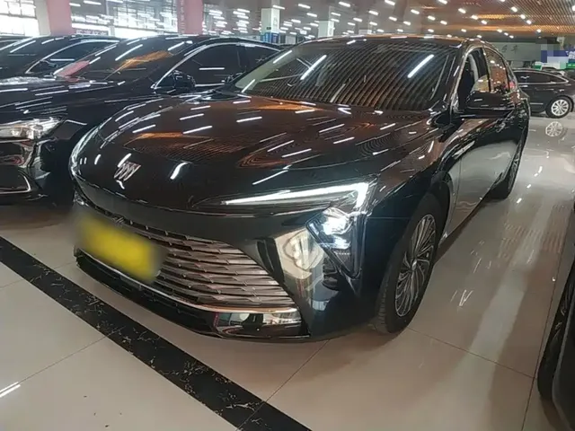 Buick LaCrosse 2023 28T Premium Edition