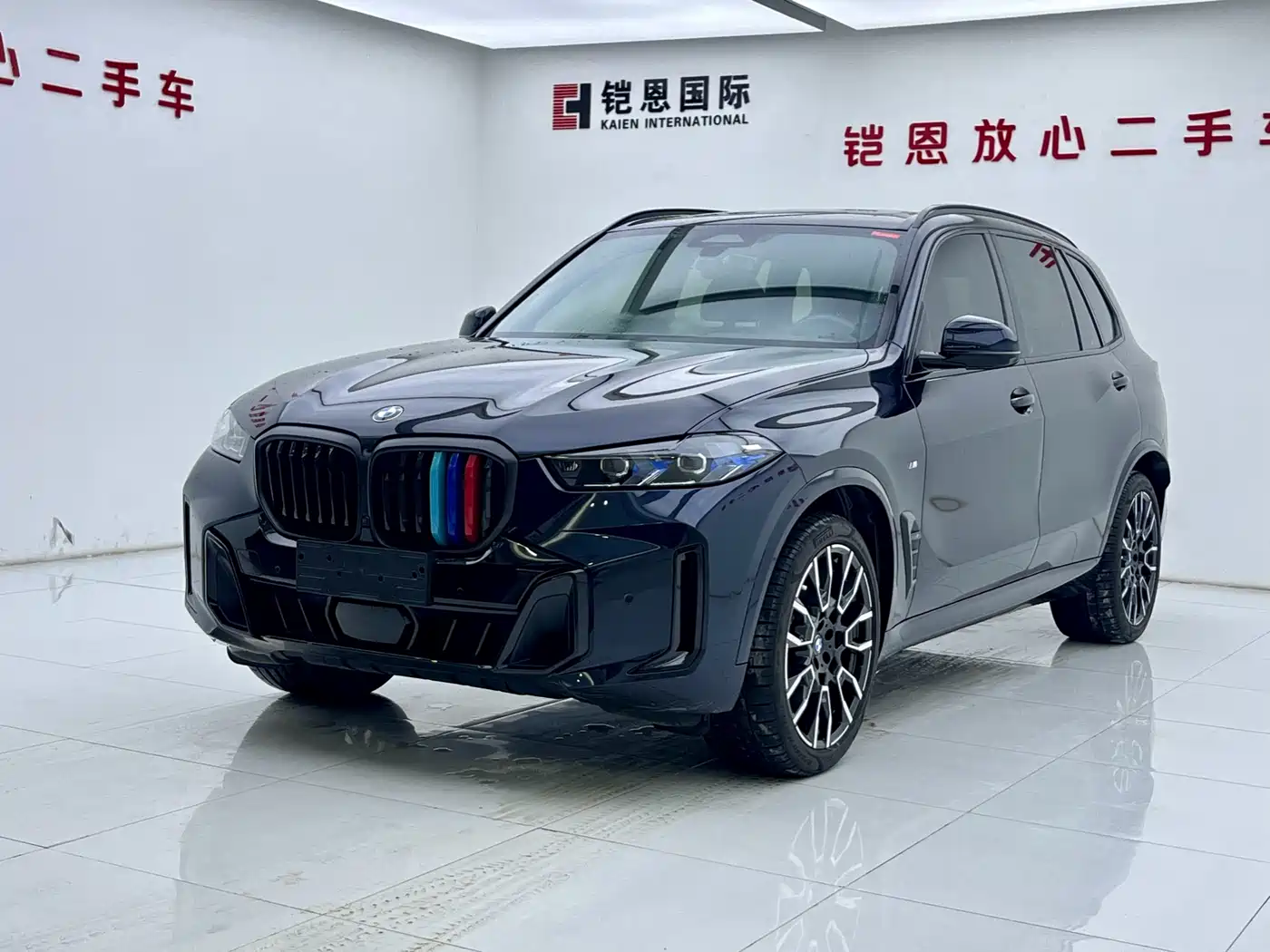 BMW X5 2025 Model xDrive 40Li M Sport Blackout Package