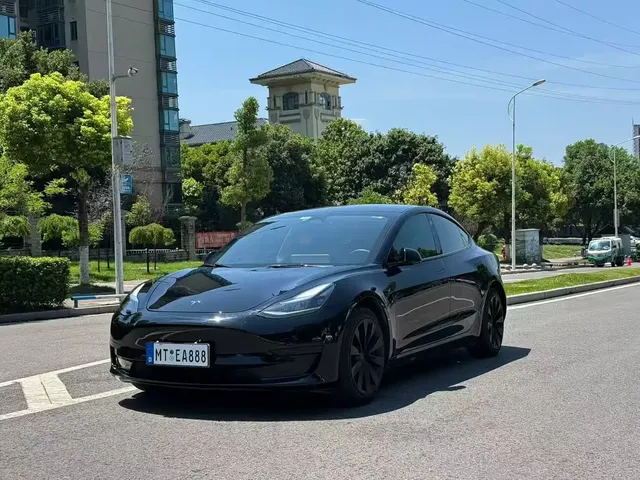Tesla Model 3 2022 Model Rear-Wheel Drive Version