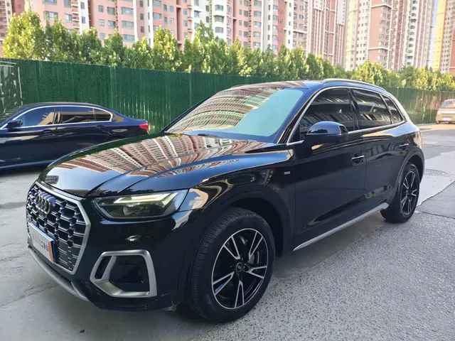 Audi Q5L 2022 40T Luxury Dynamic