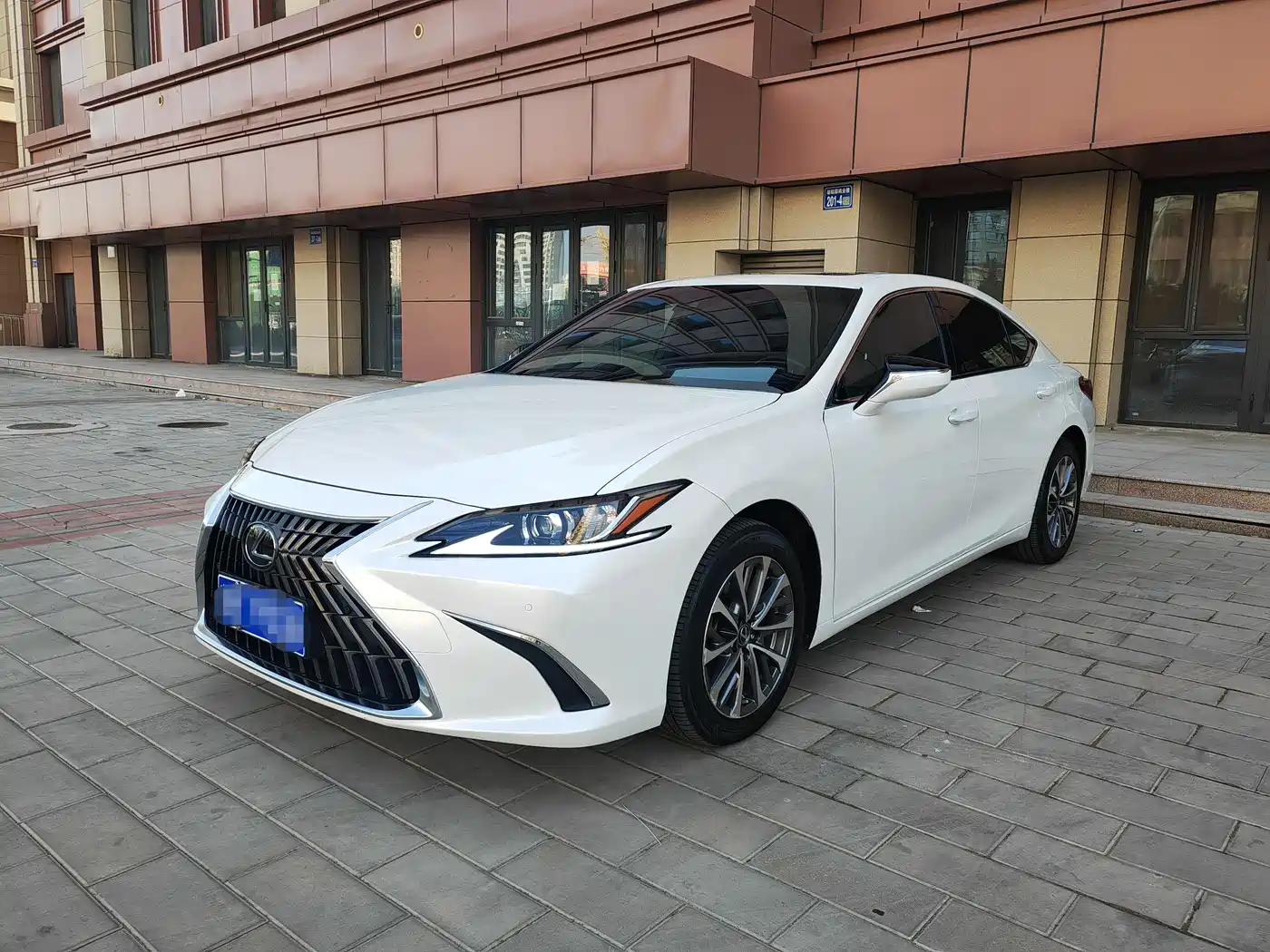 Lexus ES 2022 200 Excellence Edition