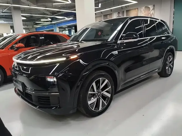 Li Auto Li L8 2023 Air