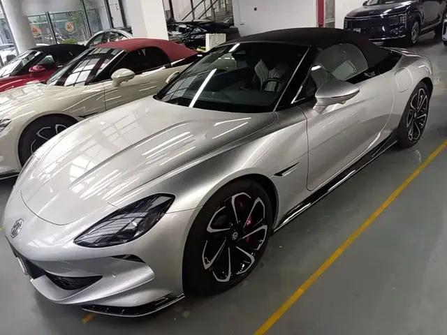 MG Cyberster 2024 580km Transcendent Edition