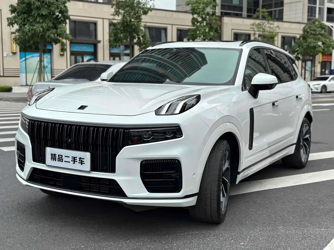 Lynk & Co 09 2021 2.0T Halo 6-Seater