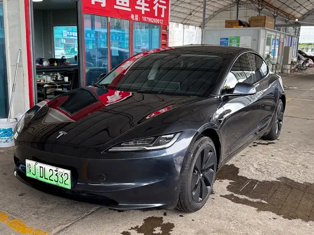 Tesla Model 3 2023 Rear-Wheel Drive