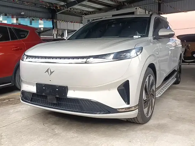 Dongfeng Yipai eπ008 2024 210Max Range Extender 6-Seater