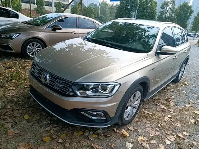 Volkswagen C-TREK 2018 230TSI DSG Comfort