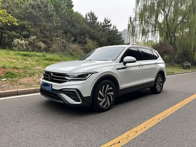 Volkswagen Tiguan L 2023 330TSI Auto 2WD Smart Edition