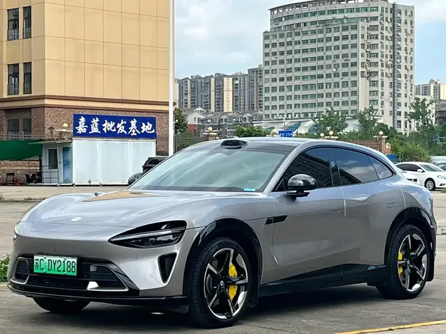 Xiaomi Auto Xiaomi YU7 2025 Extended Range RWD Edition