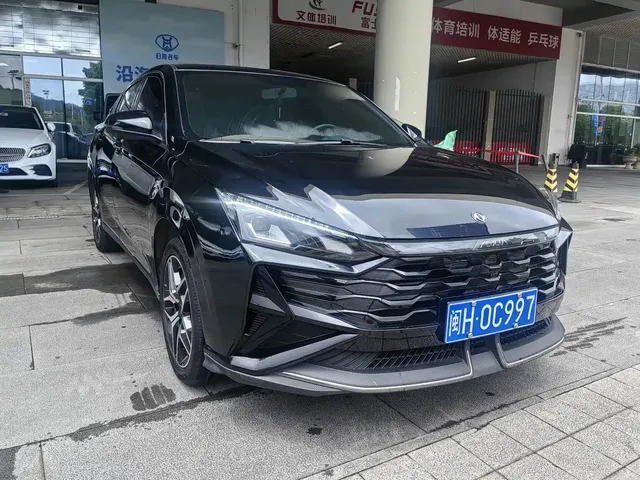 Dongfeng Aeolus Yixuan 2025 1.5L Auto Luxury