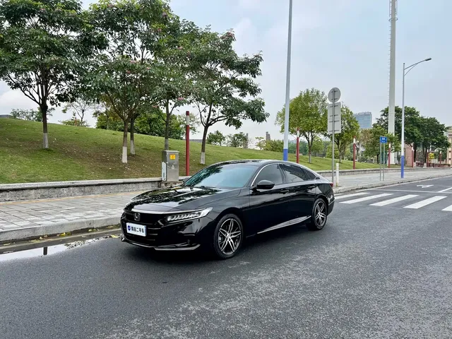 Honda Accord 2022 260TURBO Phantom Night Premium