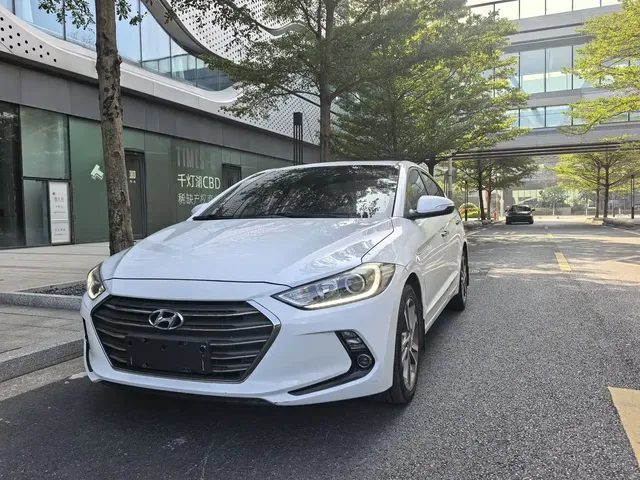 Hyundai Elantra 2016 Model 1.6L Automatic Smart Elite