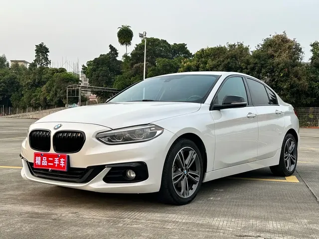 BMW 1 Series 2017 118i Sport