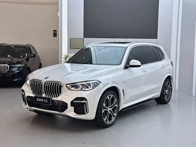 BMW X5 2022 Facelift xDrive 40Li Premium M Sport Package